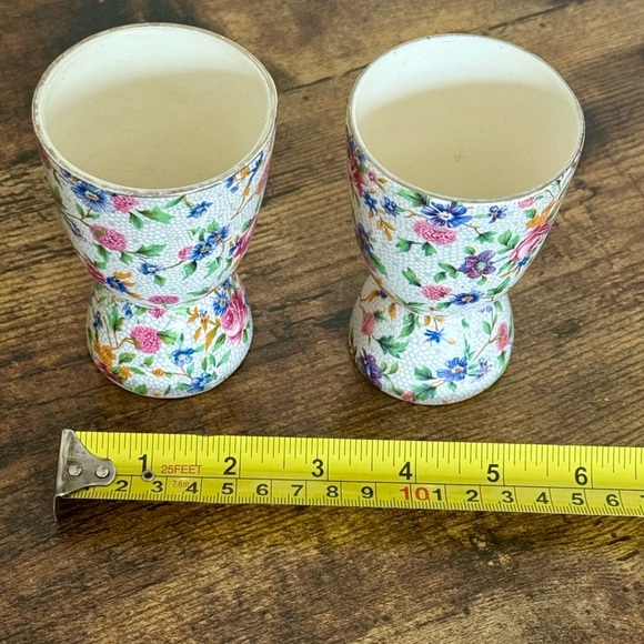 Vintage Royal Winton Old Cottage Chintz Double Egg Cups - Picture 5 of 6